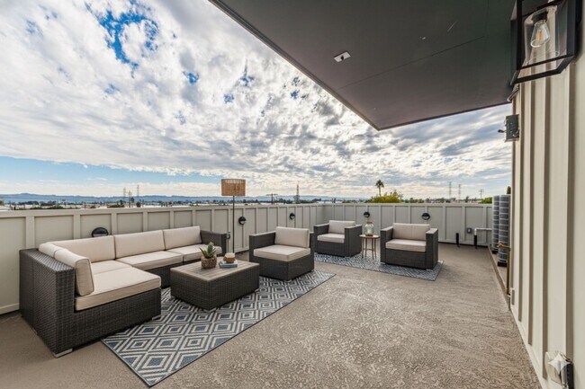 Primary Photo - Brand-New Luxury Townhomes in NoHo