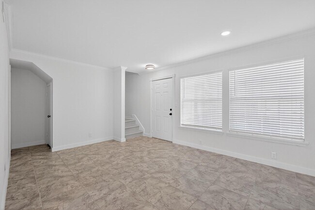 Building Photo - 1221 Cedar Post Ln