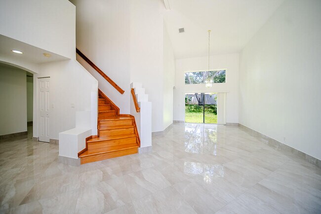 Building Photo - 7261 Nautica Way