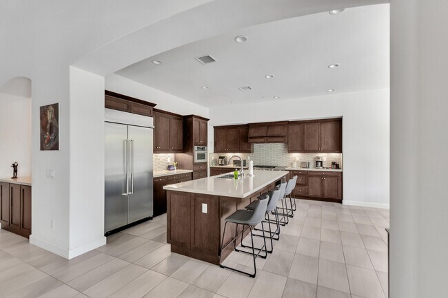Building Photo - 81805 Four Seasons Pl