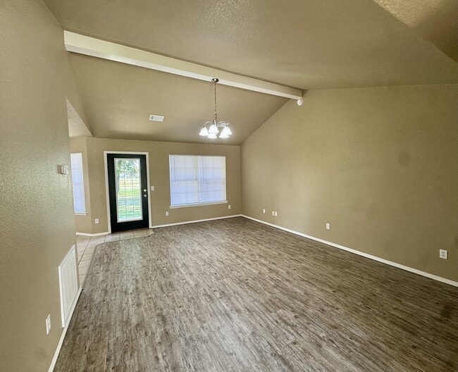 Building Photo - 121 Lanita Cir