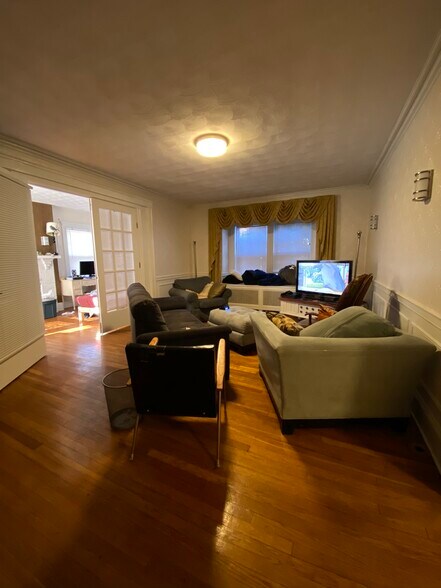 Building Photo - 200 Commonwealth Ave