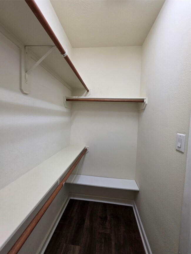 Building Photo - 19415 Bronte Springs Court