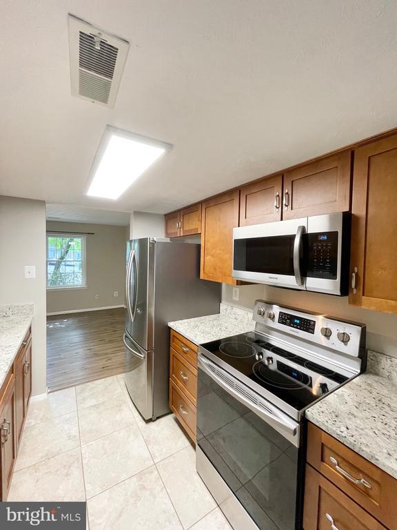 Building Photo - 1602 Harvest Green Ct