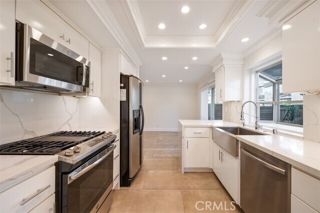 Building Photo - 36 Brookmont