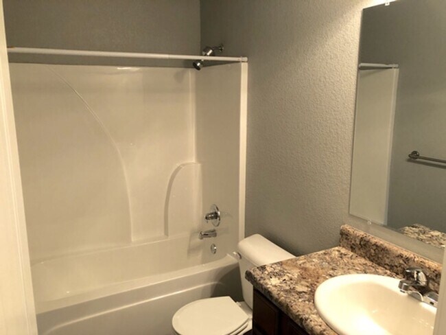 Building Photo - Duplex in Alma!! *Coming Mid February* - **MOVE IN SPECIAL - $1 First Month Rent**