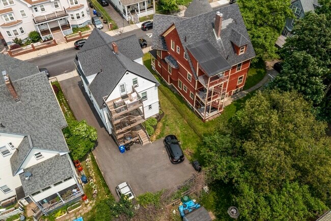 Building Photo - 54 Bloomfield St