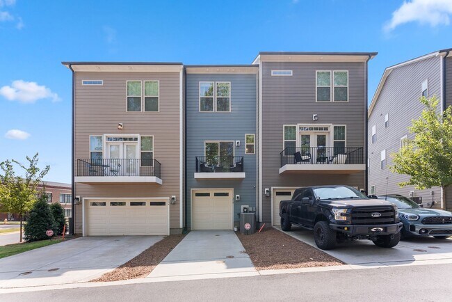 Building Photo - 210 Judson Ave