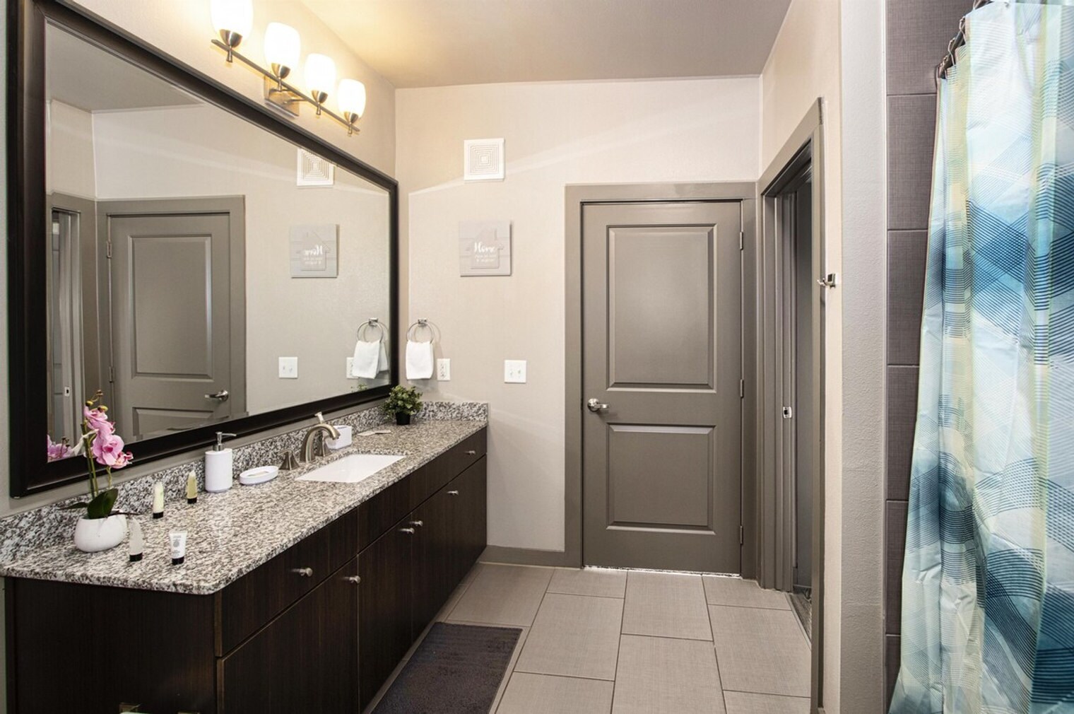 Building Photo - 7216 Staffordshire Blvd