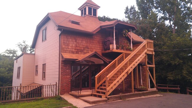 Primary Photo - 27 State St