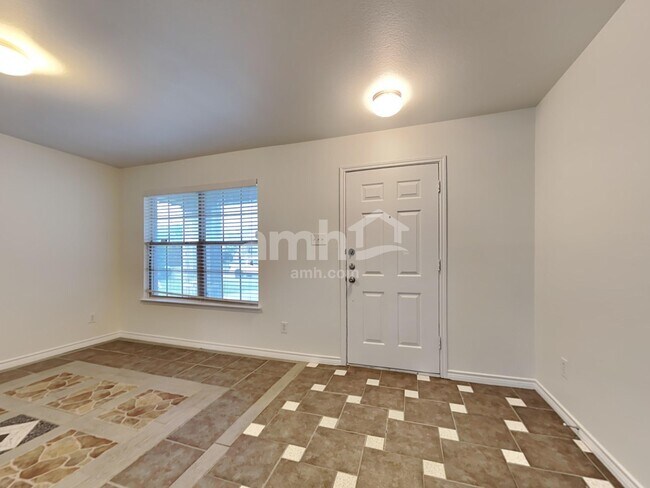 Building Photo - 5345 Freestone Dr