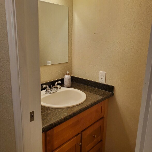 Building Photo - 4722 69th St Ct NW