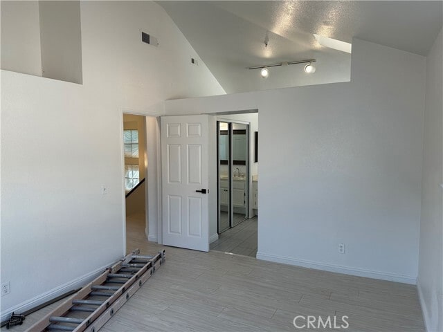 Building Photo - 14078 Lemoli Way
