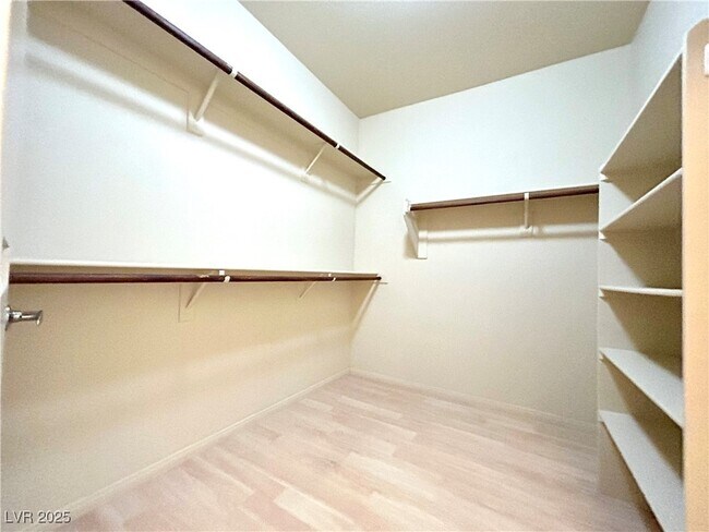 Building Photo - 11855 Portina Dr