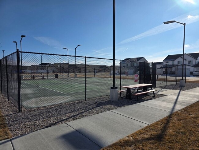 Building Photo - Spacious 4-Bedroom Home in Highly Sought-After Summerfield Community!