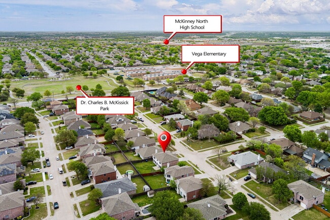 Building Photo - 2119 Oleander Way