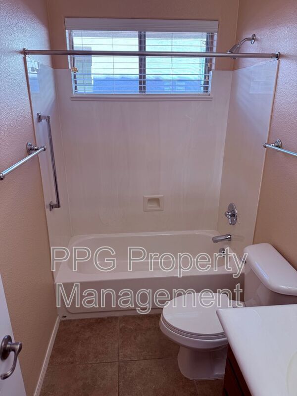 Building Photo - 18252 W Buena Vista Dr