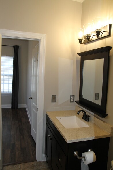 JNJ Bath - 10423 Alvarado Way
