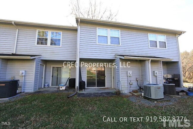 Building Photo - 103 Friar Ln