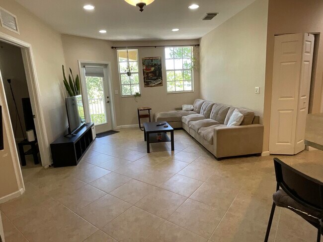 Building Photo - 4808 W Bexley Park Dr