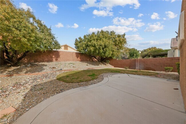 Building Photo - 11062 Evvie Ln