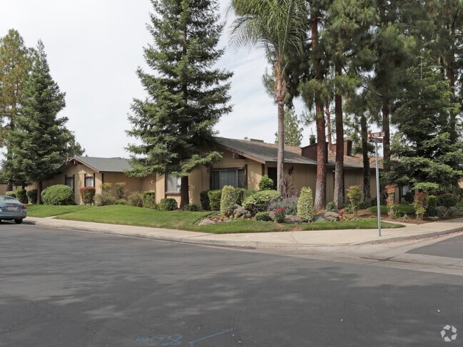 Del Parque Apartments - Clovis, CA | Apartment Finder