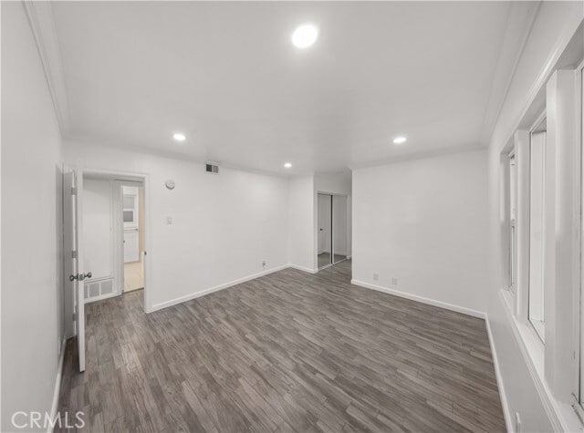 Building Photo - 211 E California Ave