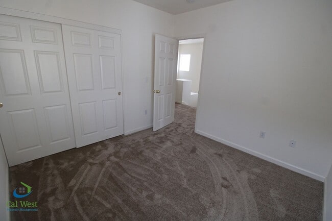 Building Photo - $6,195 - Gorgeous 2 Story 3 Bedroom 2.5 Bath Home steps away from Downtown Mountain View and Cal ...