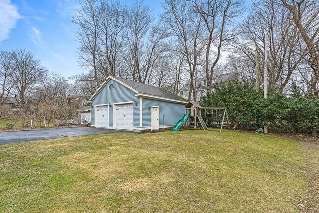 Building Photo - 34 Glen Rd