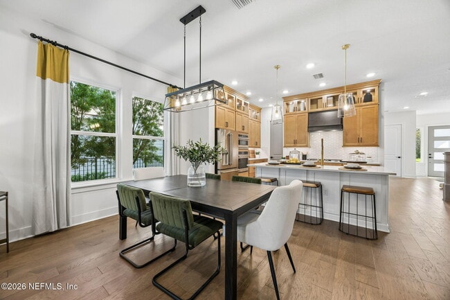 Building Photo - 47 Oak Breeze Dr