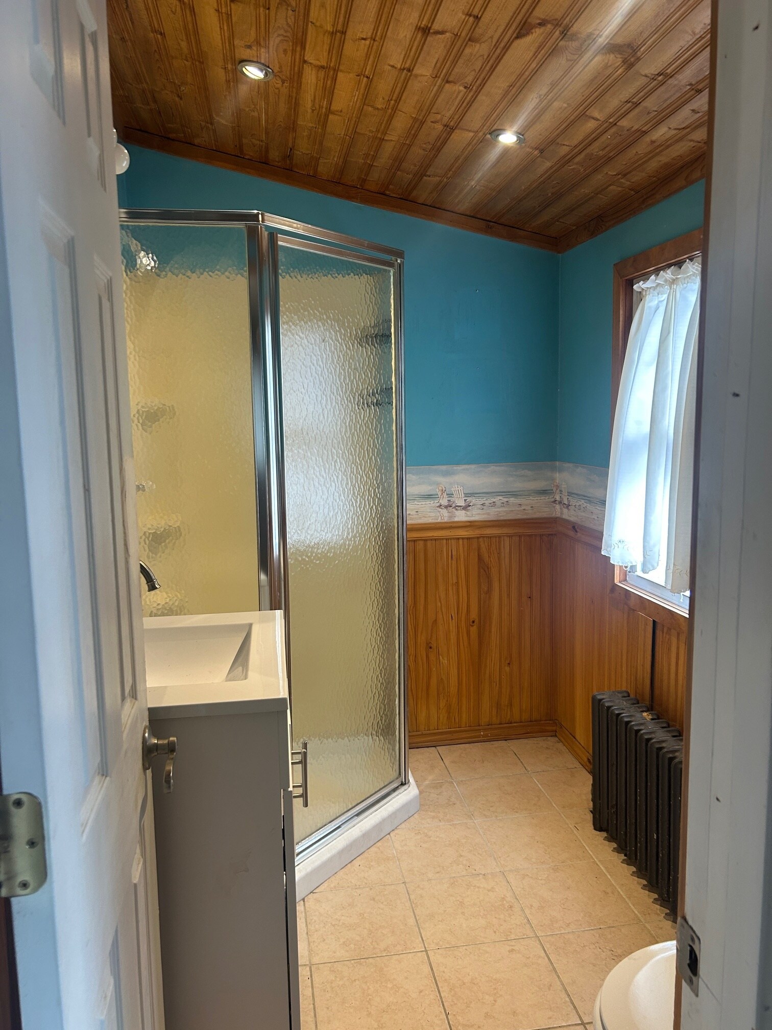 Building Photo - 63 Miner St