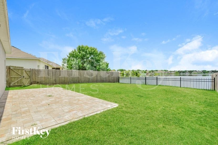 Building Photo - 4810 Waterside Pointe Cir