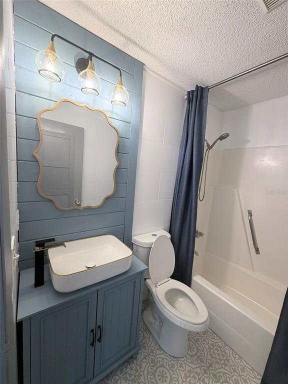 Building Photo - 26 Fillmore Ln