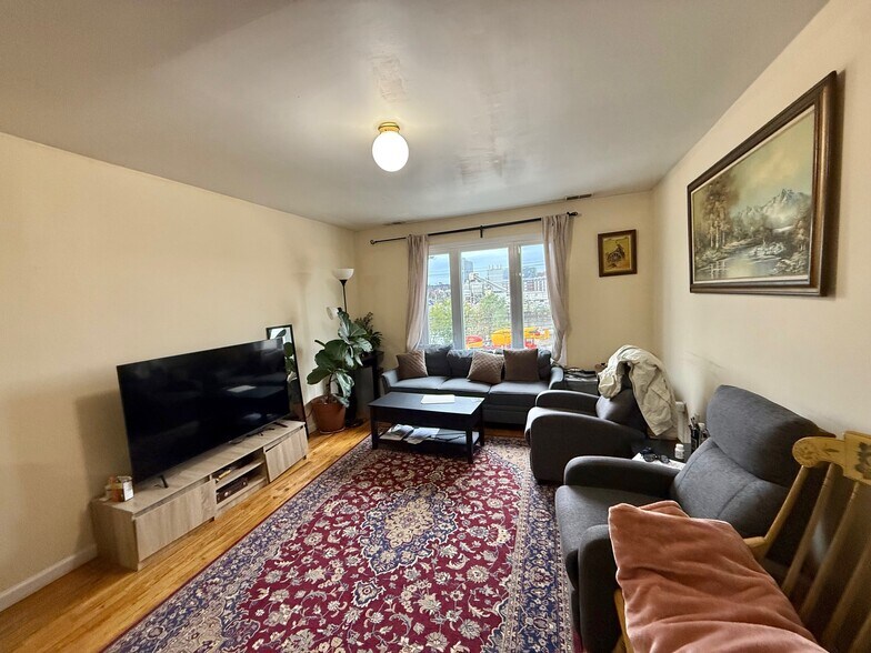 Building Photo - 252 Passaic Ave