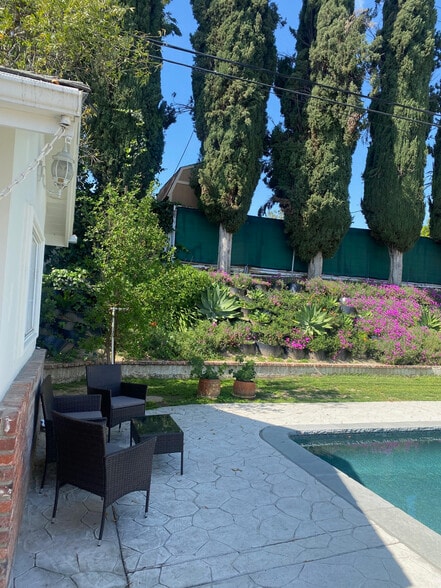 Building Photo - 8387 Shoup Ave