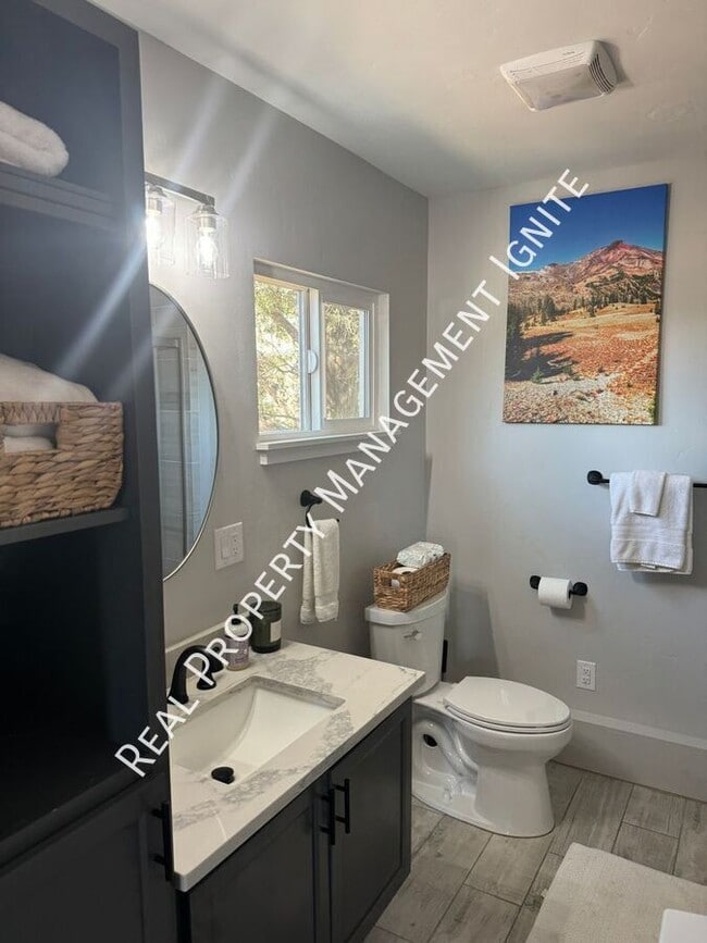 Building Photo - 65601 US-20