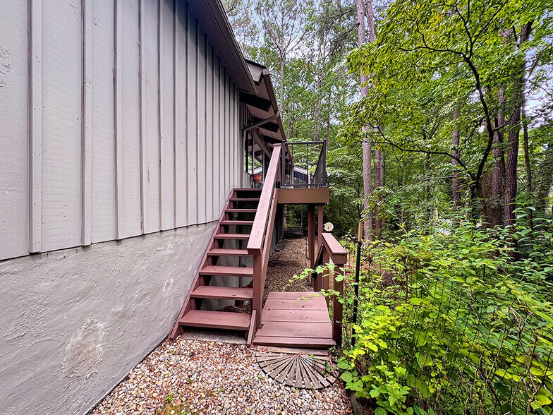 Building Photo - 609 Indian Springs Ct