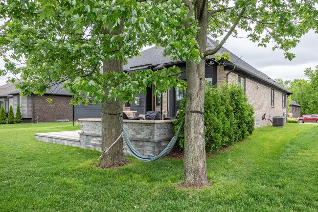 Building Photo - 1061 Birkshire Ridge