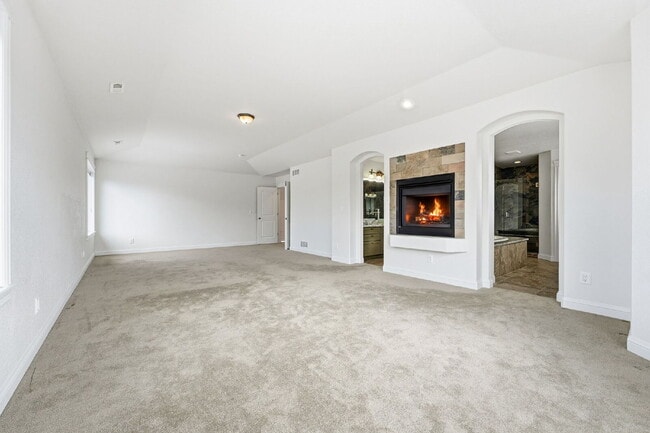 Building Photo - Luxurious 4-Bed Retreat with Expansive 6,053 sq. ft. Layout, High-End Finishes, Flexible Living S...