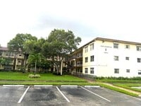 Building Photo - 13500 SW 1st St