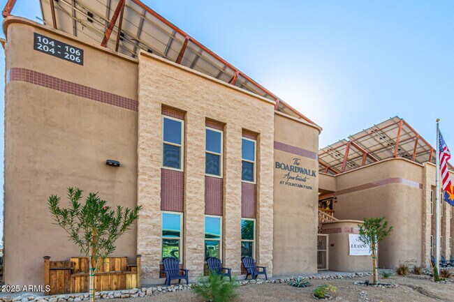 Building Photo - 12005 N Panorama Dr