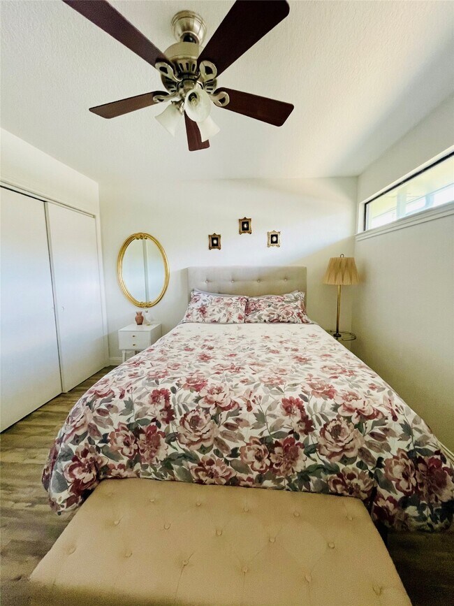 Building Photo - 4723 Aftonshire Dr