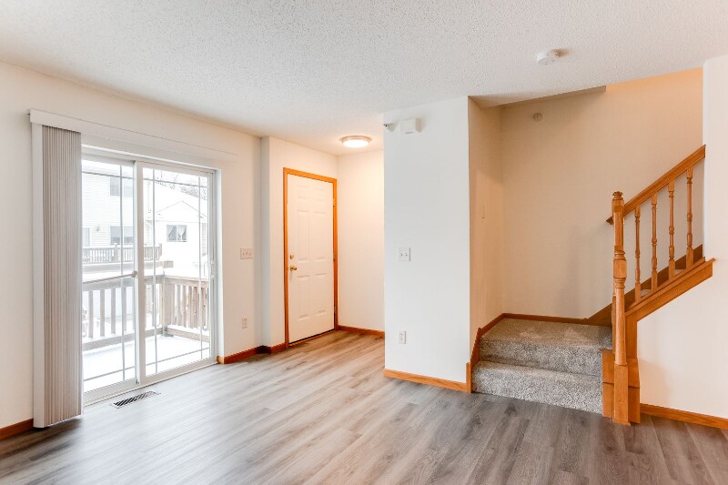 Building Photo - 14949 Mustang Path
