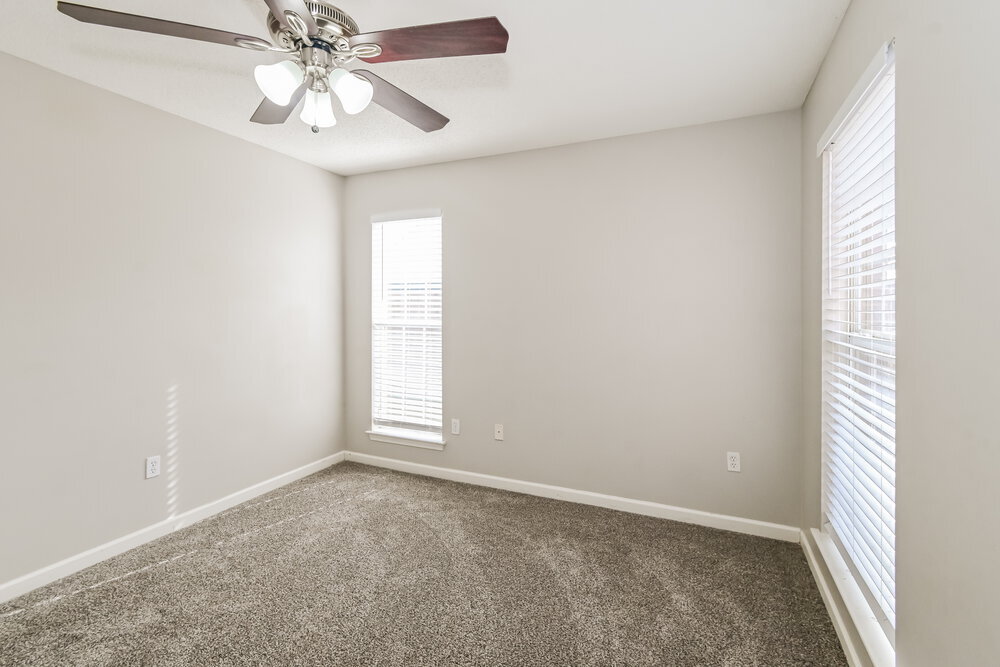 Building Photo - 5678 Kuykendall Dr