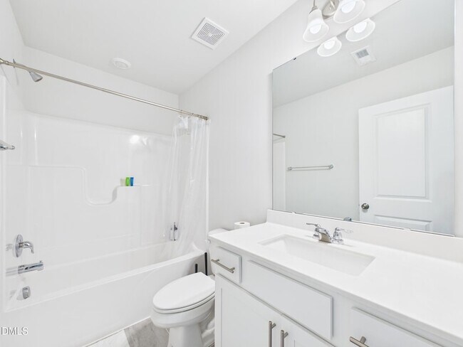 Building Photo - 2709 Chert Ln