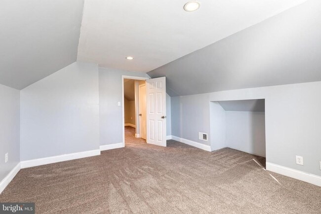 Building Photo - 2103 Southern Ave