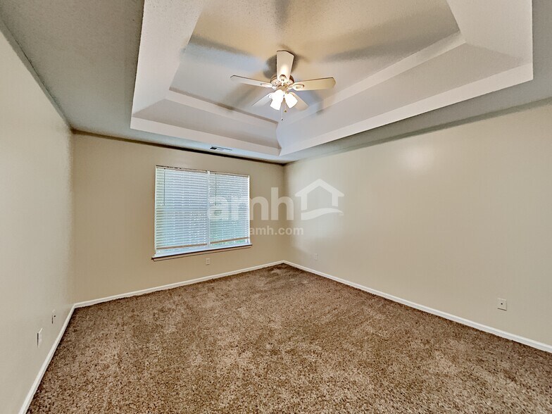 Building Photo - 4319 Caroline Ct