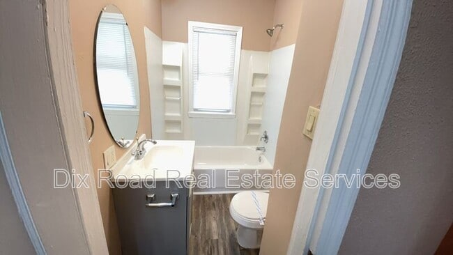 Building Photo - 2660 Tylersville Rd