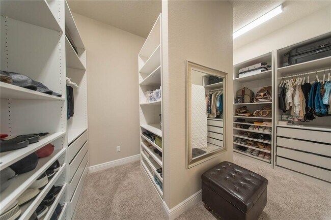 Building Photo - 12601 Bovet Ave