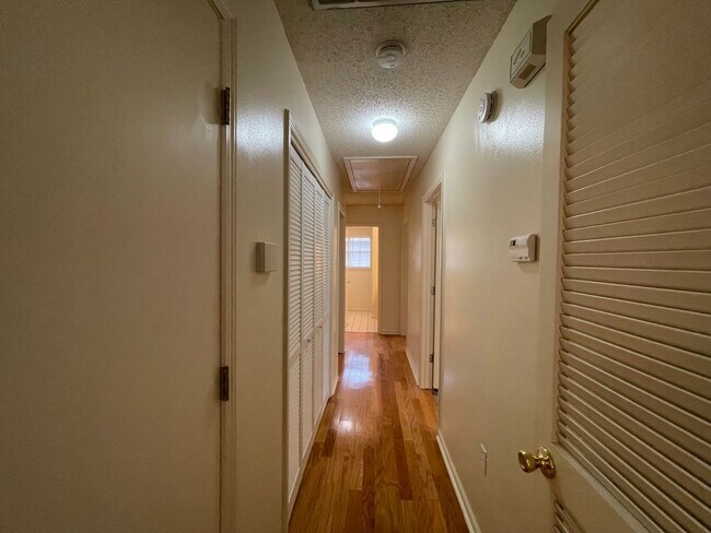 Building Photo - Beautiful 3BR Home in Summer Crossing